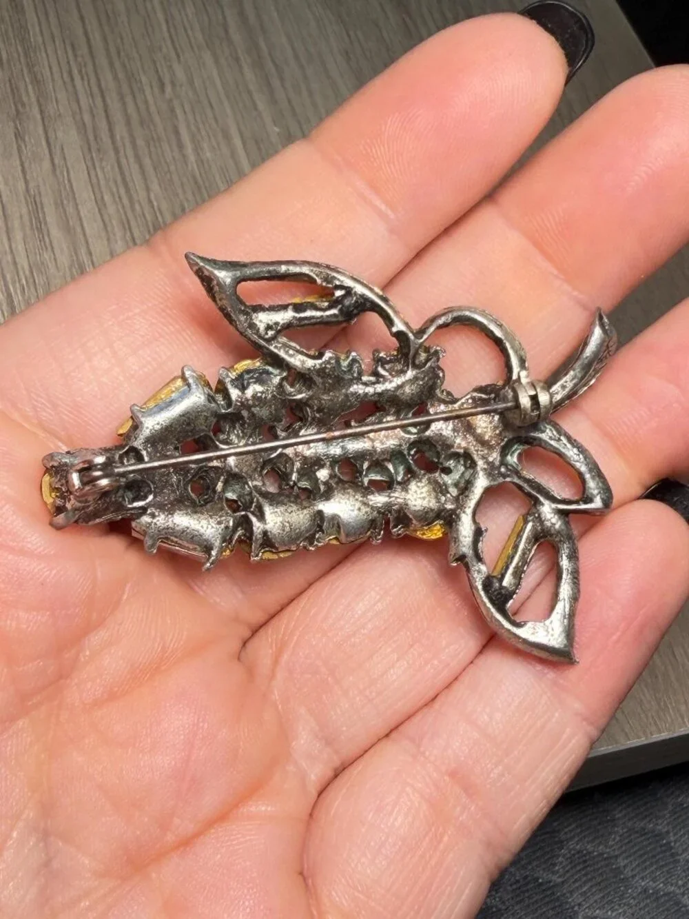 Vintage Rhinestone Grape Brooch Silver Tone Fruit Pin Statement Style 2